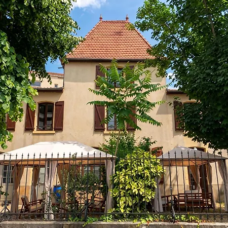 A Roanne, Terrasse アパート
